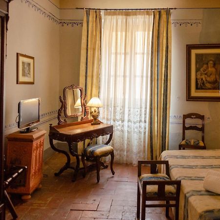 Antica Dimora Leones Bed & Breakfast Palaia Ngoại thất bức ảnh